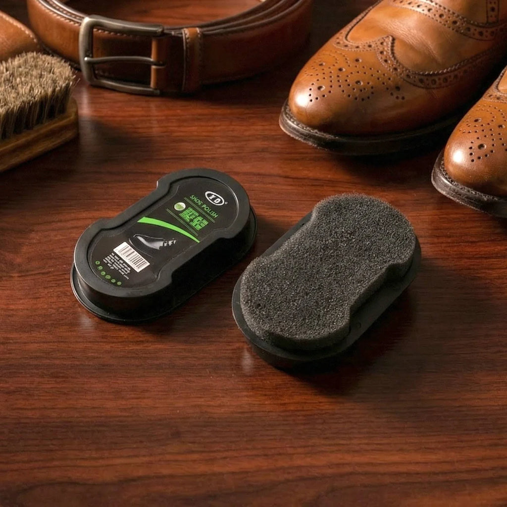 Double-sided instant shoe polish sponge